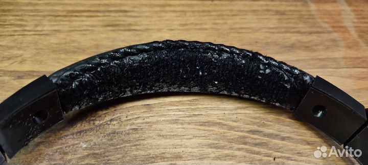 Проводные наушники с микрофоном