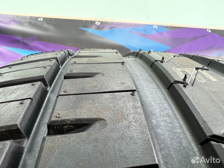 Falken Azenis FK-510 255/35 R18