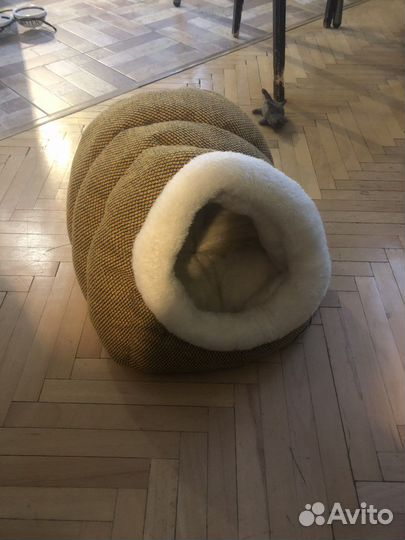 Лежанка домик для собаки