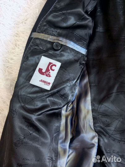 Пиджак на мальчика junior