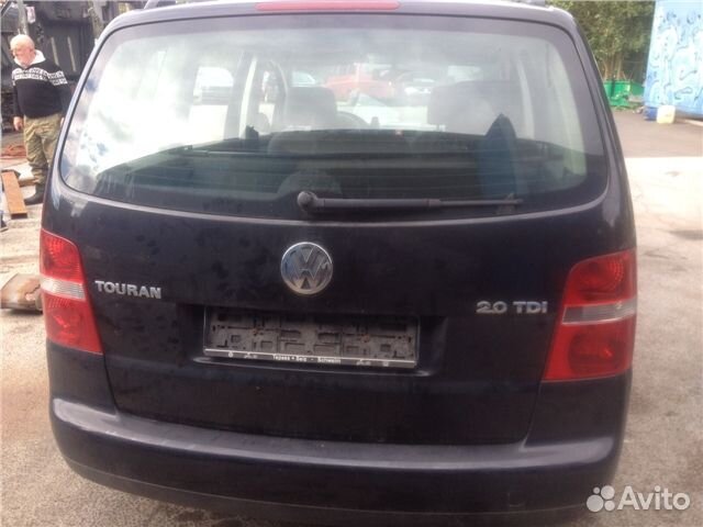 Разбор на запчасти Volkswagen Touran