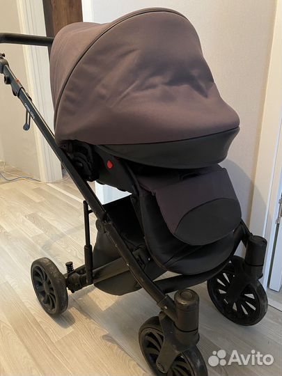 Прогулочная коляска anex cross city