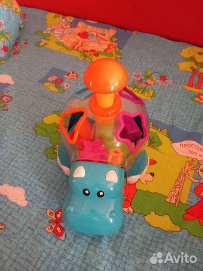 Игрушка бегемот