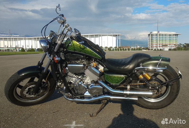 Honda Magna VF750C