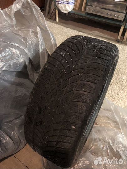 Goodyear UltraGrip Ice 2 225/50 R17 98T