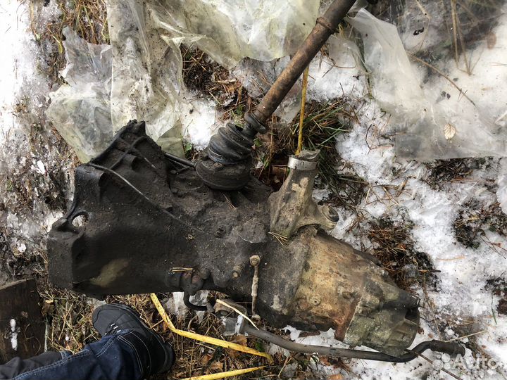 Коробка ауди 100