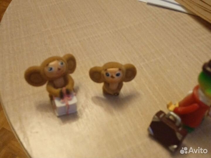 Игрушка киндер Чебурашка