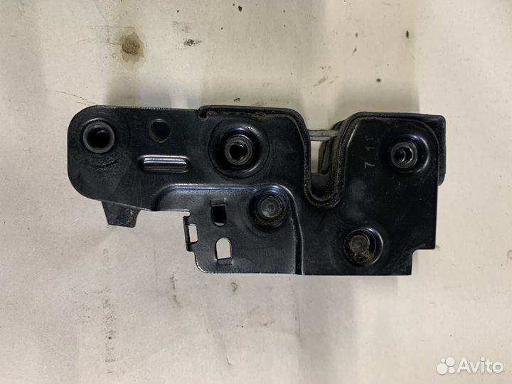 Замок капота Ауди А4 А5 Б8