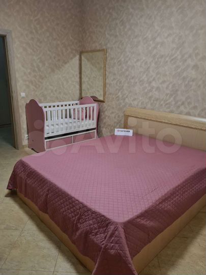 2-к. квартира, 74 м², 1/4 эт.