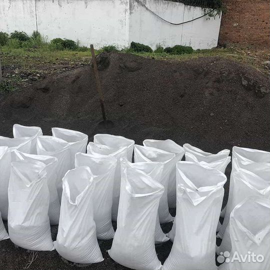 Земля чернозем в мешках
