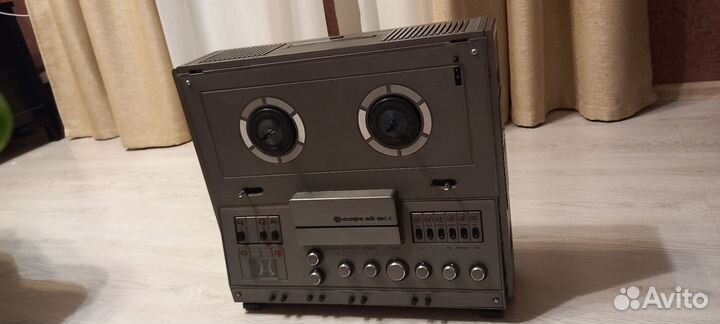 Катушечный магнитофон, бобинник