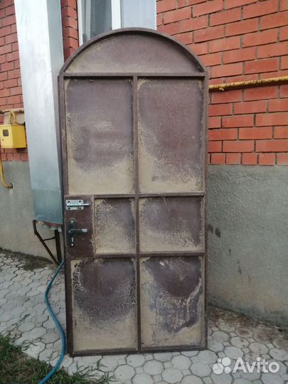 Металлическая калитка