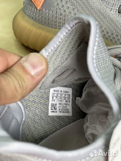 Кроссовки летние yeezy boost 350v2 унисекс