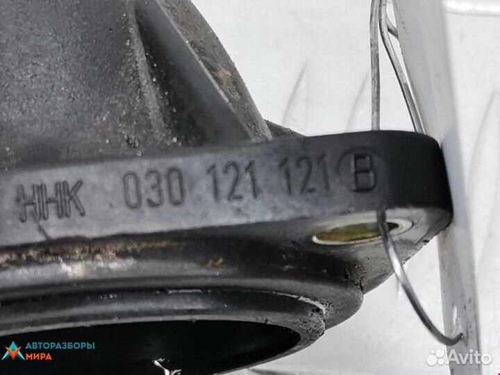 Корпус термостата Volkswagen Passat B5 1998