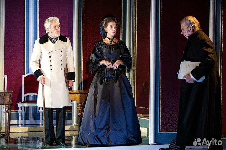 Билеты в Малый театр 1/2