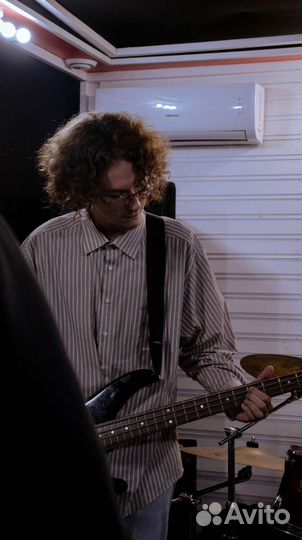 Репетитор игры на гитаре, укулеле, бас