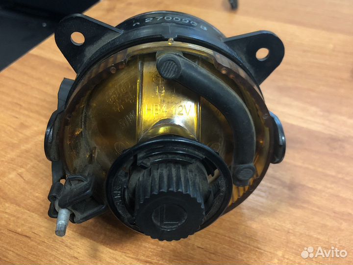 Фара противотуманная