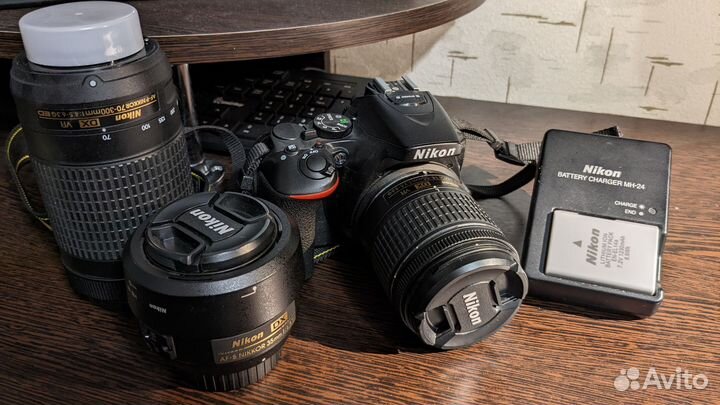 Зеркальный фотоаппарат nikkon d5600