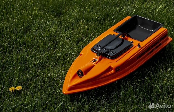 Прикормочный карповый кораблик CamaraD Mono