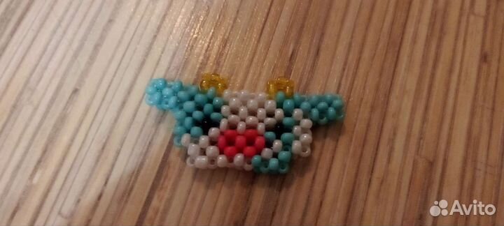 Фигурка голубой коровки из бисера