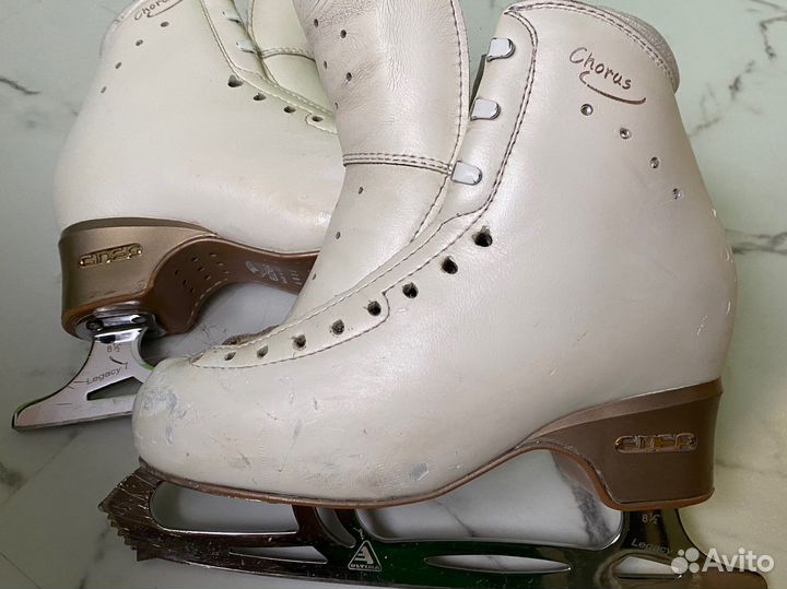 Фигурные Коньки edea chorus 230