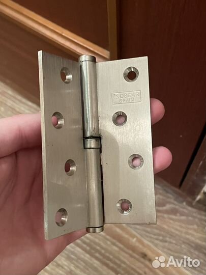 Дверь с коробкой межкомнатная