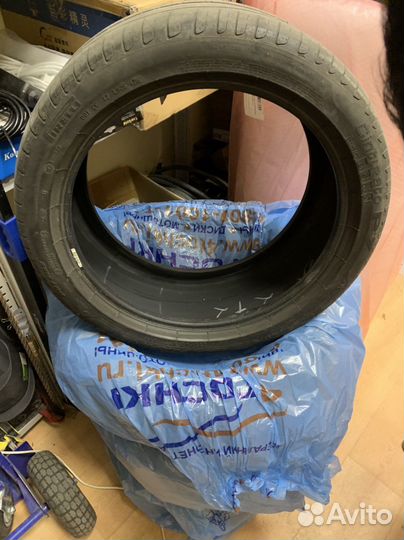 Pirelli Cinturato P7 255/40 R18