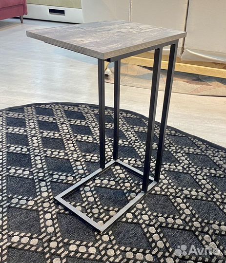 Прикроватный столик лофт, придвижной, новый