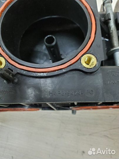 Коллектор впускной Land Rover Velar 2019