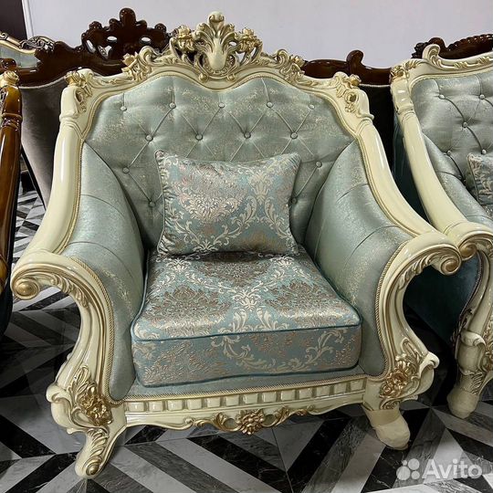 Диван и кресло