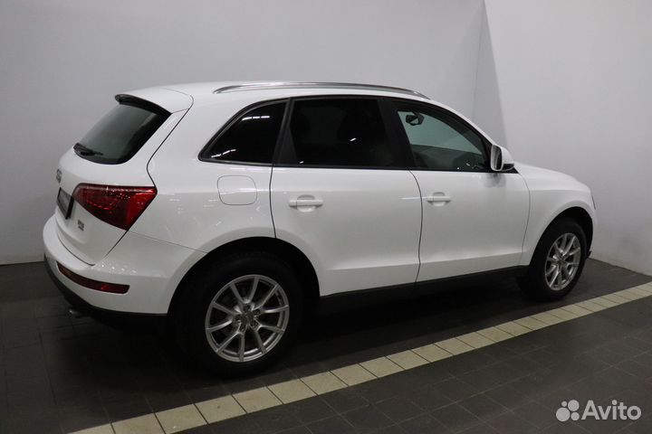 Audi Q5 2.0 AMT, 2011, 143 139 км