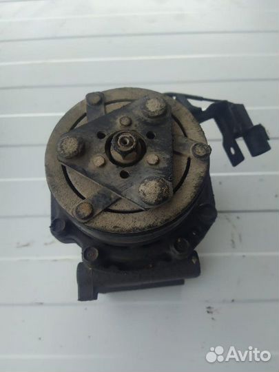 Компрессор кондиционера Mitsubishi Lancer Vii