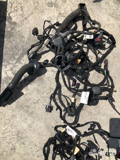 Audi a8 d4 комплект электро шторок