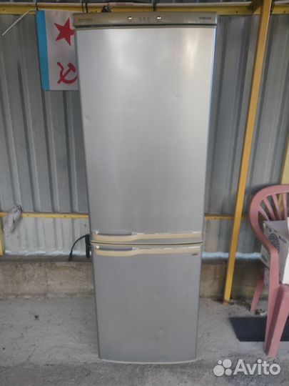 Холодильник бу samsung