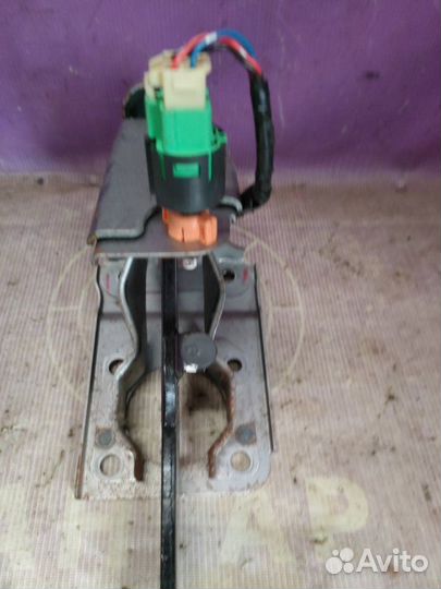 Педаль тормоза Peugeot 4007 DW12 2008