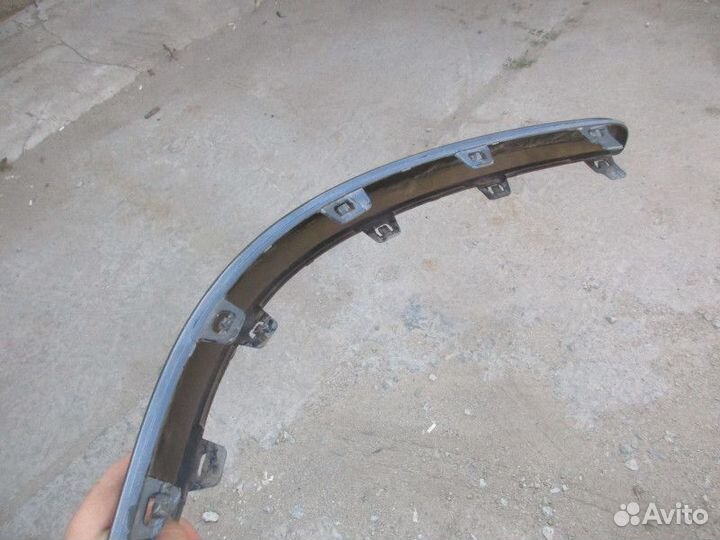 Молдинг заднего бампера правый Opel Astra H / Fami