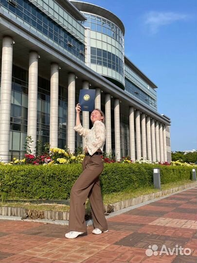 Преподаватель корейского языка