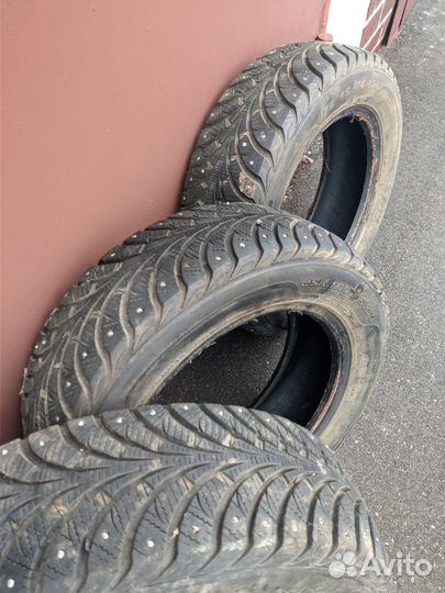 Sava Eskimo Stud 175/65 R14
