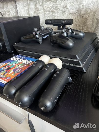 Игровая приставка Sony Playstation ps4 pro