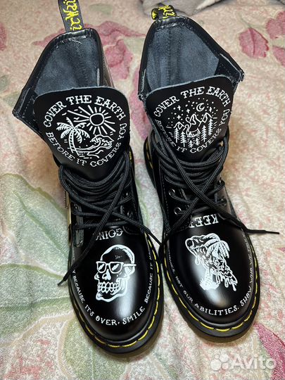 Dr Martens 1460 Scribble