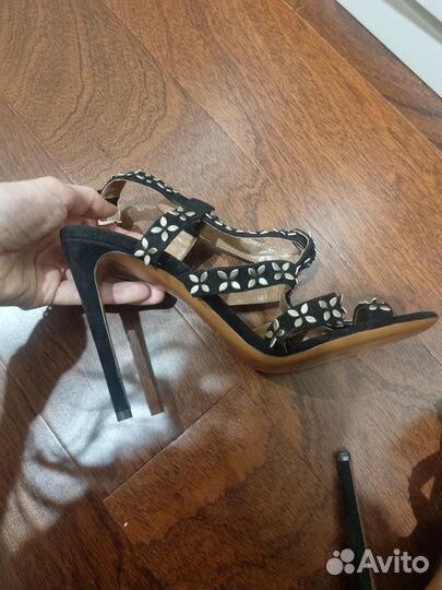 Босоножки Alaia