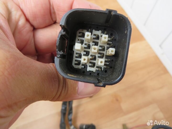 Датчик спидометра/скорости subaru 24030AA100