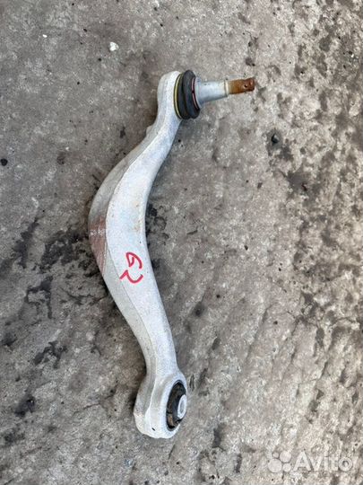 Рычаг задний левый Hyundai Genesis G80