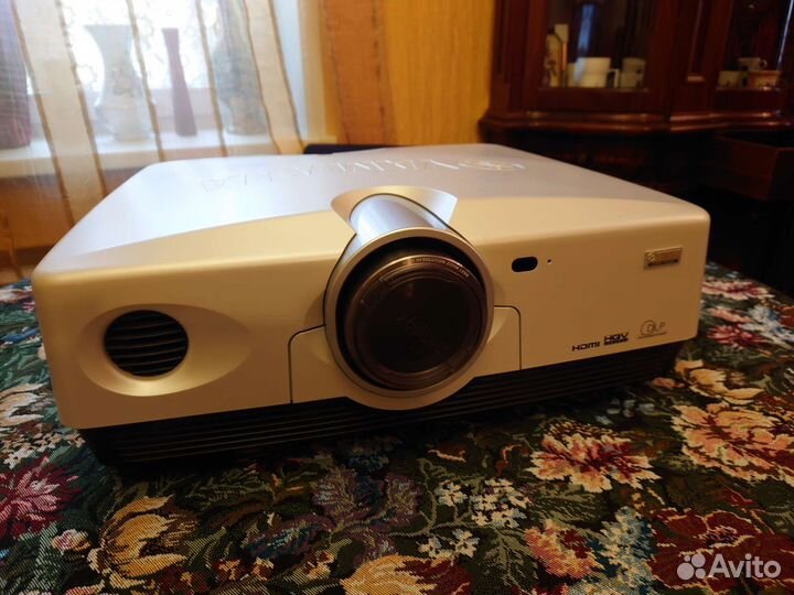 Проектор Yamaha DPX 1300