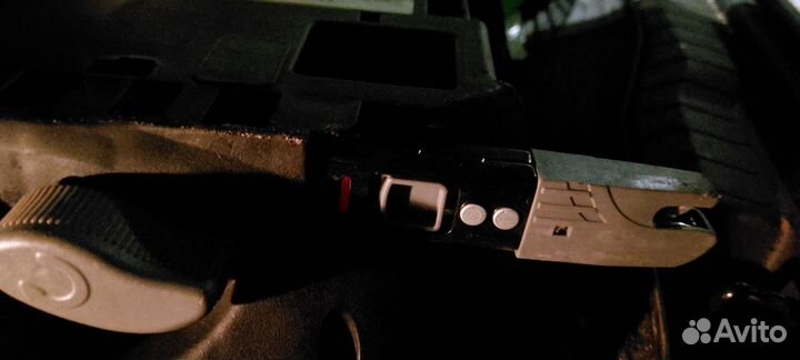 Бустер с креплением изофикс