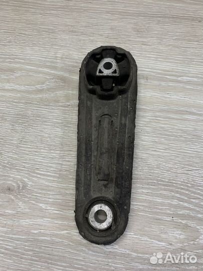 Кронштейн Опора Подушка двигателя renault megane 2