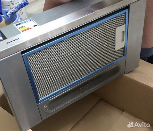 Кухонная вытяжка новая