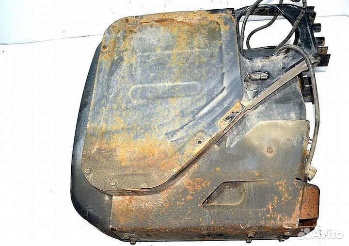 Бак AdBlue volvo FH (01.05)