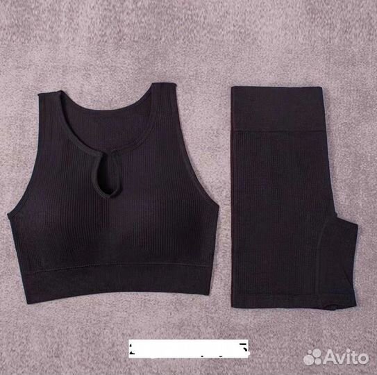 Спортивный костюм женский