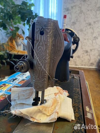 Швейная машинка